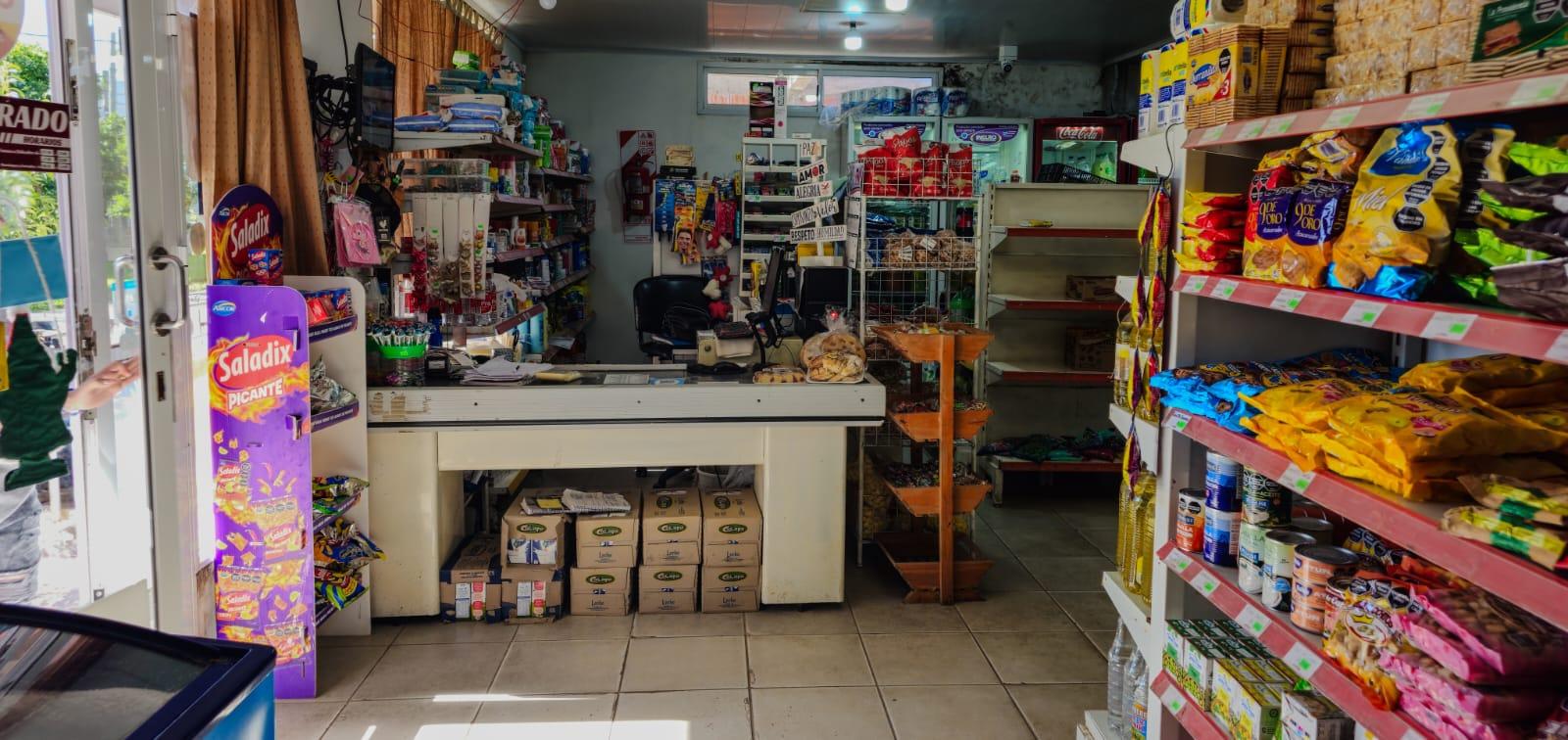 Selección de cortes premium y embutidos